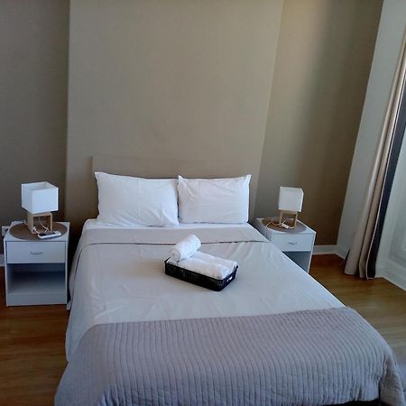 Quartier Le Plus Anime De Marseille "La Plaine Cours Julien "Chambre Avec Salle De Bain Wc Privee Integrees "Dans Appartement Экстерьер фото