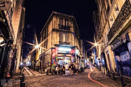 Quartier Le Plus Anime De Marseille "La Plaine Cours Julien "Chambre Avec Salle De Bain Wc Privee Integrees "Dans Appartement Экстерьер фото