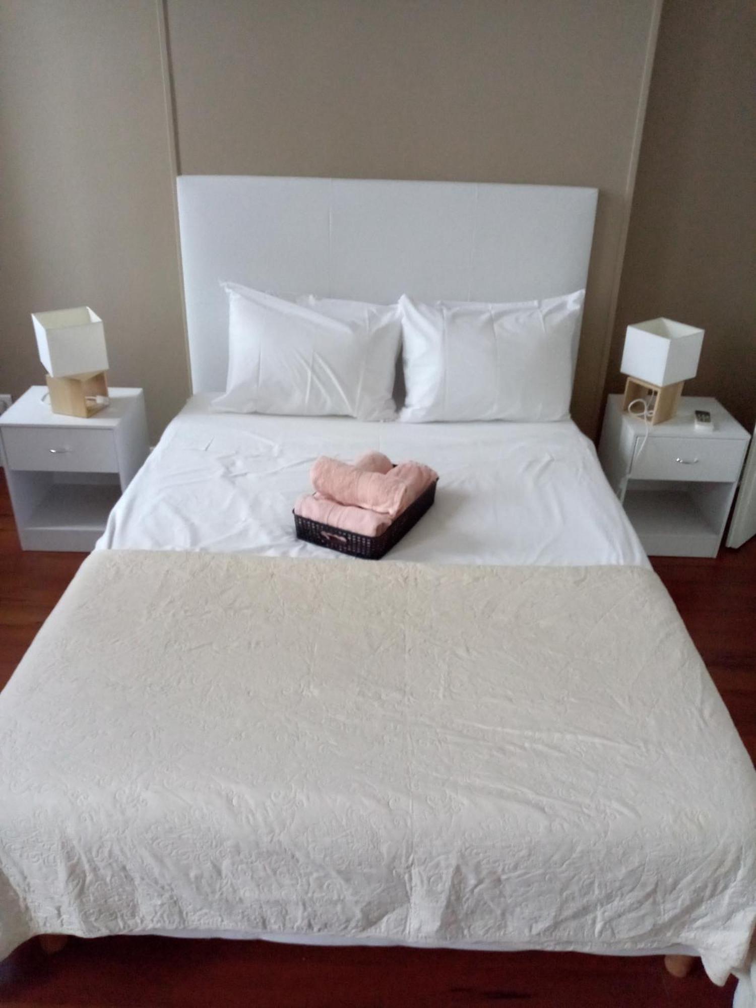 Quartier Le Plus Anime De Marseille "La Plaine Cours Julien "Chambre Avec Salle De Bain Wc Privee Integrees "Dans Appartement Экстерьер фото