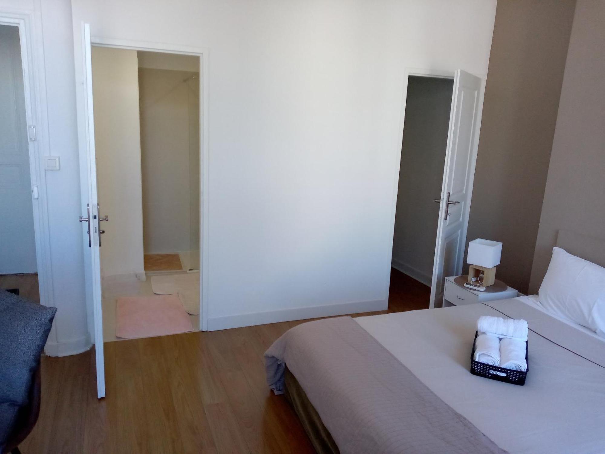 Quartier Le Plus Anime De Marseille "La Plaine Cours Julien "Chambre Avec Salle De Bain Wc Privee Integrees "Dans Appartement Экстерьер фото